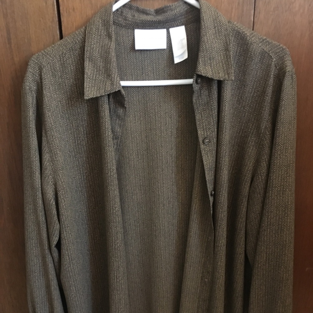 Liz Claiborne Button Down